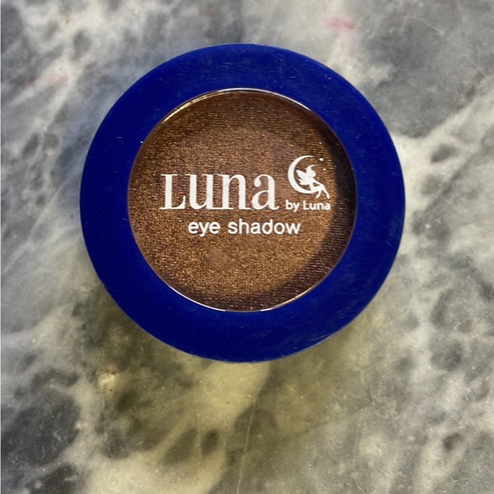New Luna Eyeshadow‎ Spiced Cinnamon